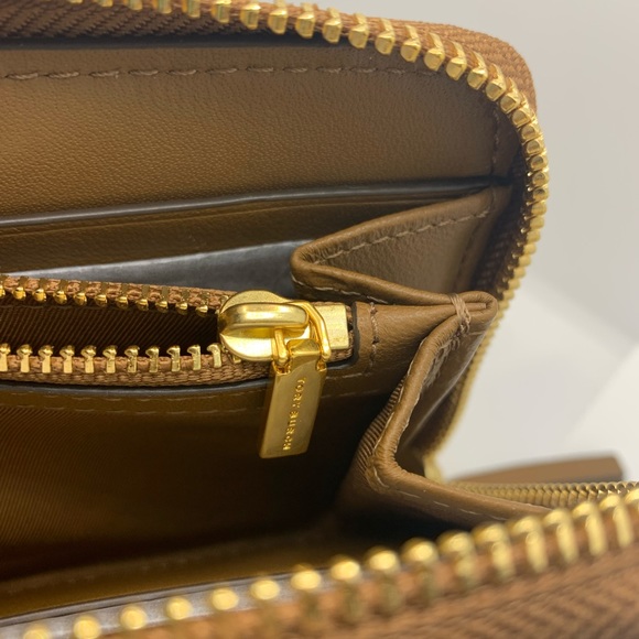 NWT Tory Burch Fleming Soft Zip Continental Wallet Moose/909 64314 - Picture 12 of 14